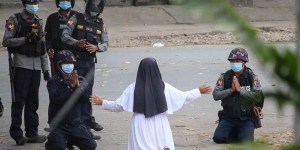 Zakonnica na liście 100 najbardziej wpływowych kobiet świata. Pamiętacie siostrę Ann Rose Nu Tawng?
