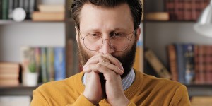 Katolik w kryzysie wiary: mam awersję do niemal każdej praktyki religijnej [świadectwo]