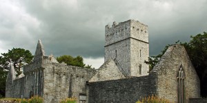 W średniowieczu kwitły do czasu, aż… Zobacz ruiny irlandzkich klasztorów [zdjęcia]