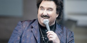 Zmarł Krzysztof Krawczyk. „Gdy stanę z Nim twarzą w twarz, obejmę Go serdecznie”