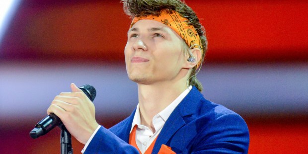 ADAM STACHOWIAK