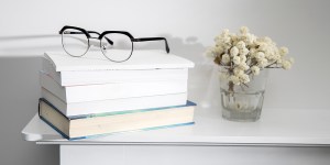 Chcesz uprościć życie? 8 książek o minimalizmie, które ci w tym pomogą