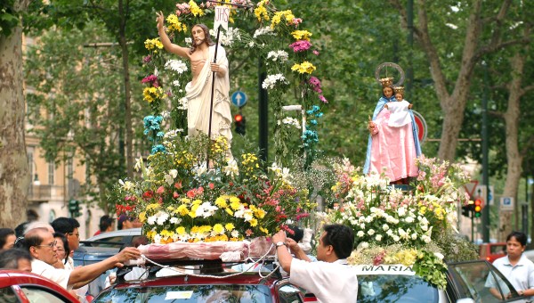 FLORES DE MAYO