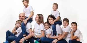 Wielodzietna rodzina&#8230; zastępcza! &#8222;Pan Bóg przynosi dzieci do nas&#8221; [wywiad]