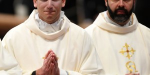Mógł dziś grać na Euro i w najlepszych klubach piłkarskich. Wybrał kapłaństwo