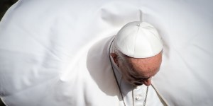 Sześć poważnych problemów Franciszka, z którymi mierzył się w dziewiątym roku pontyfikatu