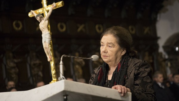 KATARZYNA ŁANIEWSKA