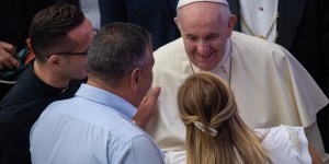 Franciszek: Bez radości wiara staje się ciężkim i uciążliwym ćwiczeniem