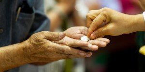 Żyć Eucharystią znaczy żyć nią także poza liturgią! Trwa Kongres Eucharystyczny