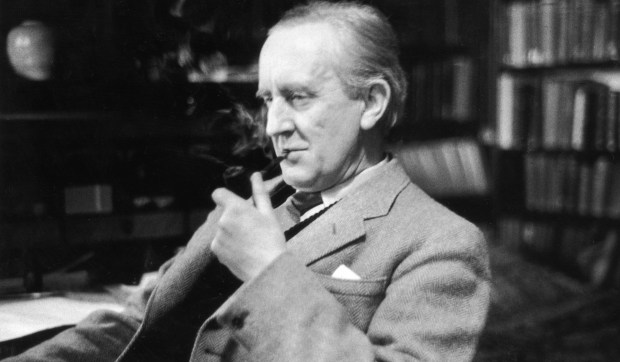 Corner Hero Image - Tolkien zaczął pisać swoja największe dzieło… na wakacjach