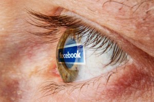 „Proszę nie dzwonić pod 112!”. Co pokazała nam ostatnia awaria Facebooka?