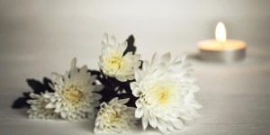 Modlitwy, które przygotują cię duchowo na odwiedzenie grobów bliskich zmarłych