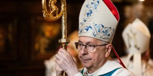 &#8222;Módlmy się gorąco o pokój na wschodniej granicy&#8221;. Abp Gądecki wystosował apel o zbiórkę na rzecz migrantów