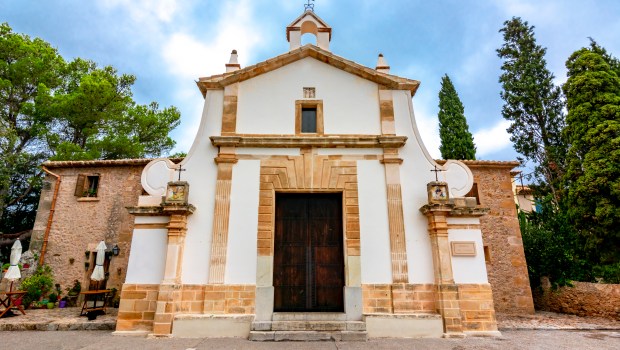 POLLENSA, KALWARIA
