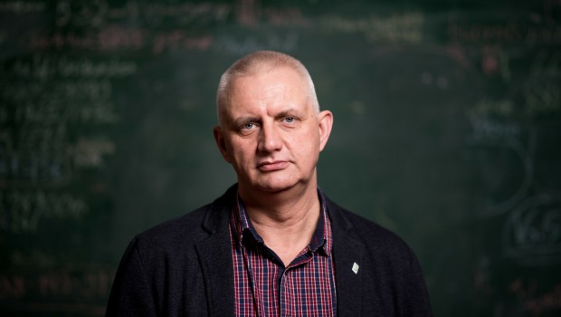 MAREK LISIŃSKI