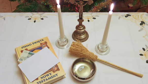 ile dać księdzu po kolędzie