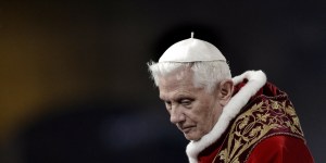Benedykt XVI koryguje oświadczenie ws. raportu o nadużyciach. Mówi o błędzie