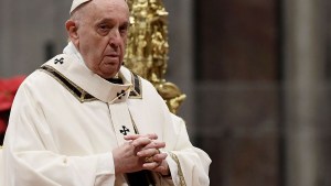 Papież Franciszek podczas mszy 6 stycznia
