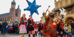 Wielbłądy, gra miejska i góralskie kapele. Jak wyglądały Orszaki Trzech Króli w różnych miejscach Polski? [GALERIA]