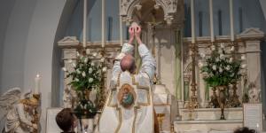 Bractwo św. Piotra. Tradycyjna liturgia i pełna jedność z Kościołem