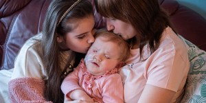 Dwie tragedie: zbliżająca się śmierć dzieci i wojna. Polskie hospicja otwierają ramiona dla ukraińskich rodzin