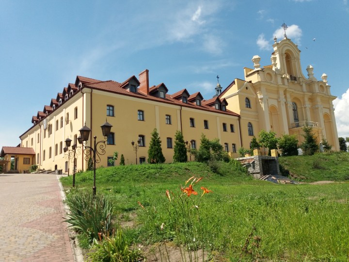 Sanktuarium Nawiedzenia NMP w Bołszowicach