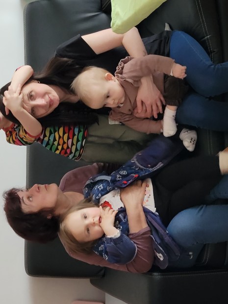 Rodzina Dzedzejów z gośćmi