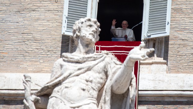 Ludzie ubodzy w duchu byli tematem rozważań papieża Franciszka przed modlitwą Anioł Pański w Watykanie