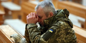 „Poprosiliśmy świeckich o spożycie hostii, by nie doszło do profanacji”. Jak ukraińscy wierni bronili się przed rosyjskim barbarzyństwem?