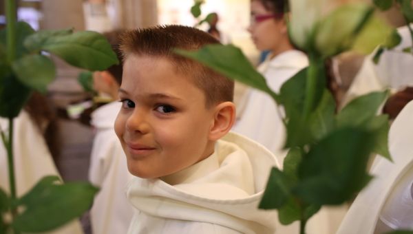 Prezent od chrzestnego na pierwszą Komunię