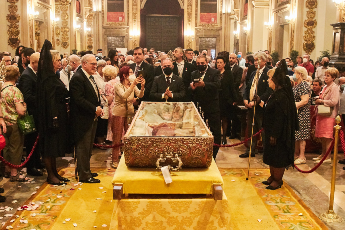 [GALERIA] Ciało św. Izydora Oracza wystawione w kolegiacie św. Izydora w Madrycie