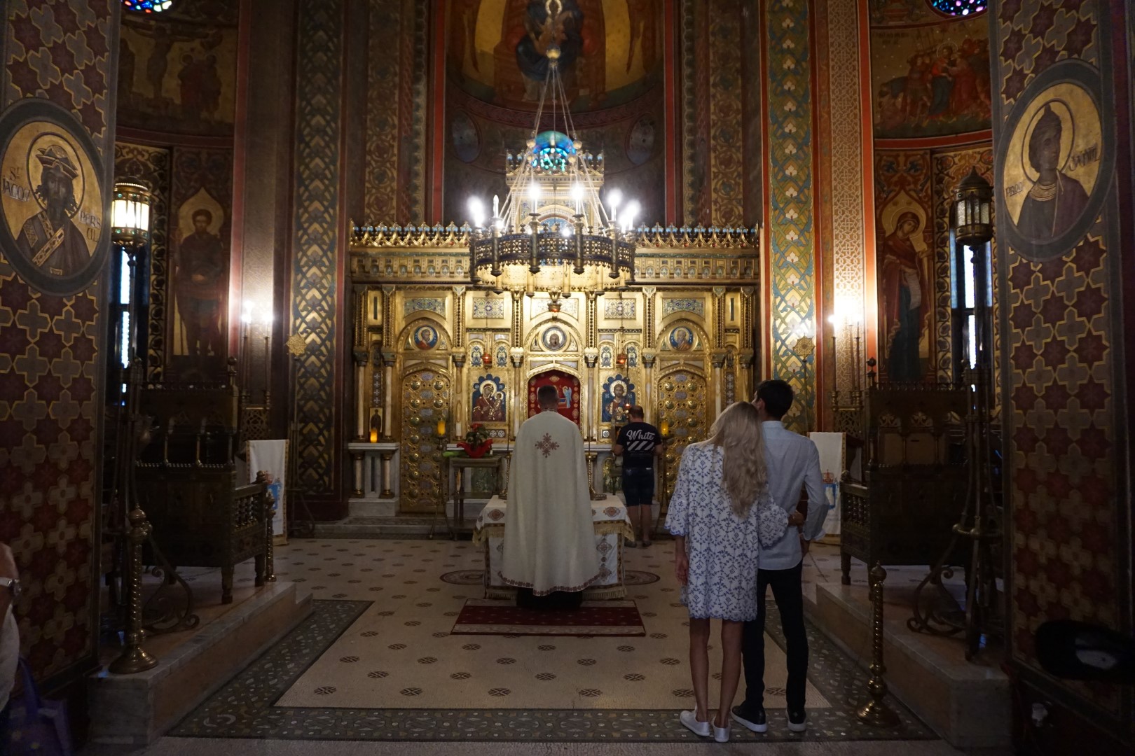 Wnętrze Cerkwi Metropolitalnej Zaśnięcia Matki Bożej w Curtea de Arges