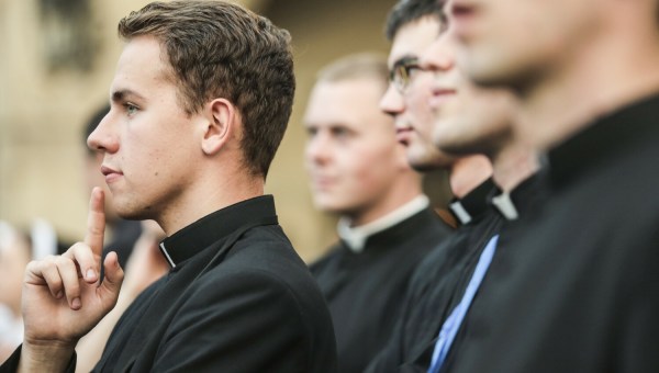 Młodzi księża podczas ŚDM w 2016 r.