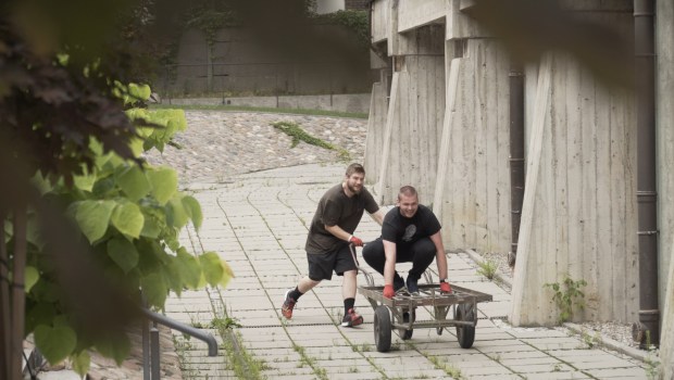 kadr z filmu "Nowicjusz", reżyseria o. Łukasz Woś OP