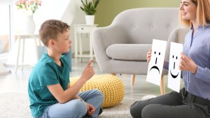 terapia dziecka z autyzmem