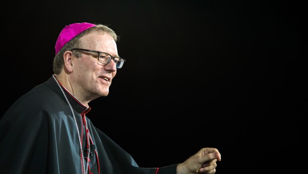 Corner Item Image - Biskup Robert Barron zakłada zakon katolickich influencerów