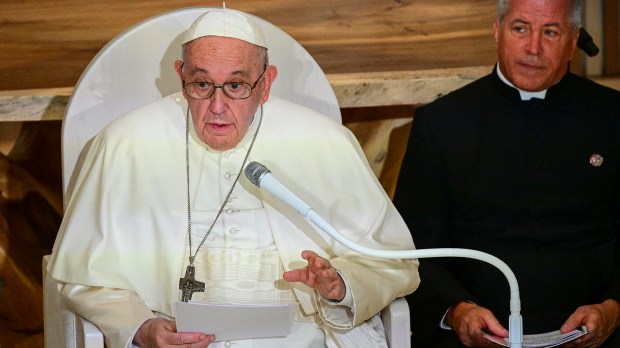 Pope-Francis-at-the-Sacred-Heart-Church-of-the-First-Peoples-Indigenous-community-in-Edmonton-AFP