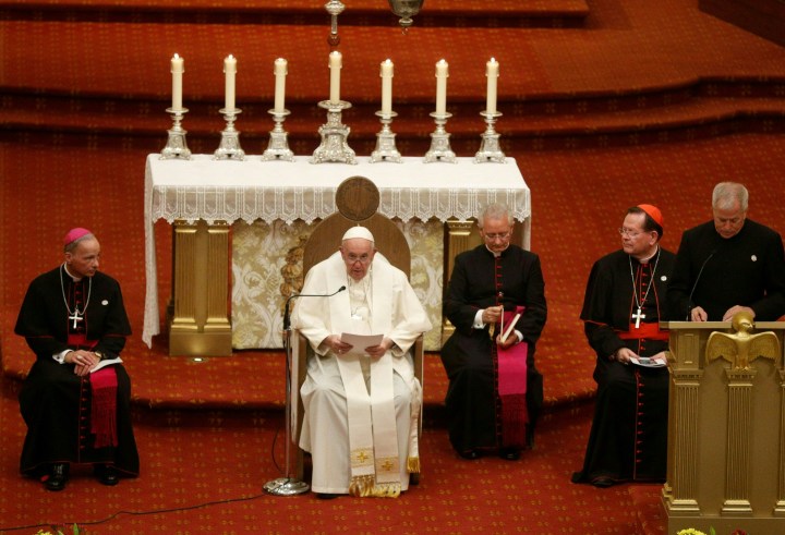 Pope-Francis-prayer-service-at-the-Basilique-cathedral-Notre-Dame-in-Quebec-AFP