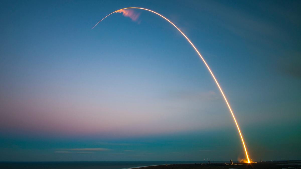 spacex-p-KCm6xB9I-unsplash.jpg