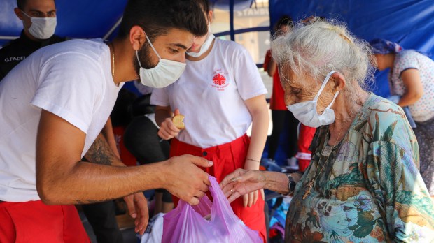 CP-Pomoc-w-Bejrucie-po-wybuchu-Caritas-Liban_7.jpg