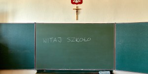 Obowiązkowa religia lub etyka w szkole? Jak to wygląda w innych krajach Europy?