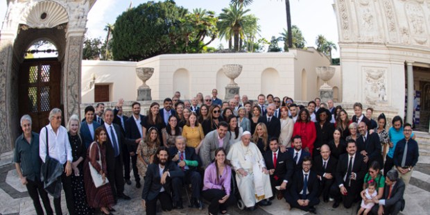 [GALERIA] Artyści zjedli kolację z papieżem. „Jesteście «kaznodziejami» piękna!”