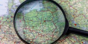 Gdzie leży Święty Franciszek? Koło Świętego Jana! Polskie miejscowości nazwane imionami świętych