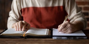 Czy są jakieś lekcje religii dla dorosłych? Uwaga: pojawiają się efekty „wow”!