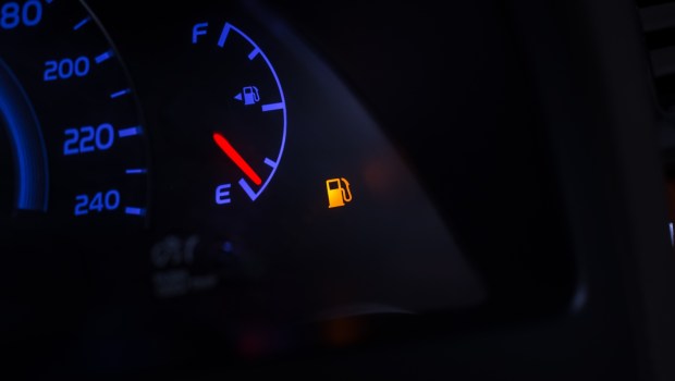 brak benzyny na autostradzie