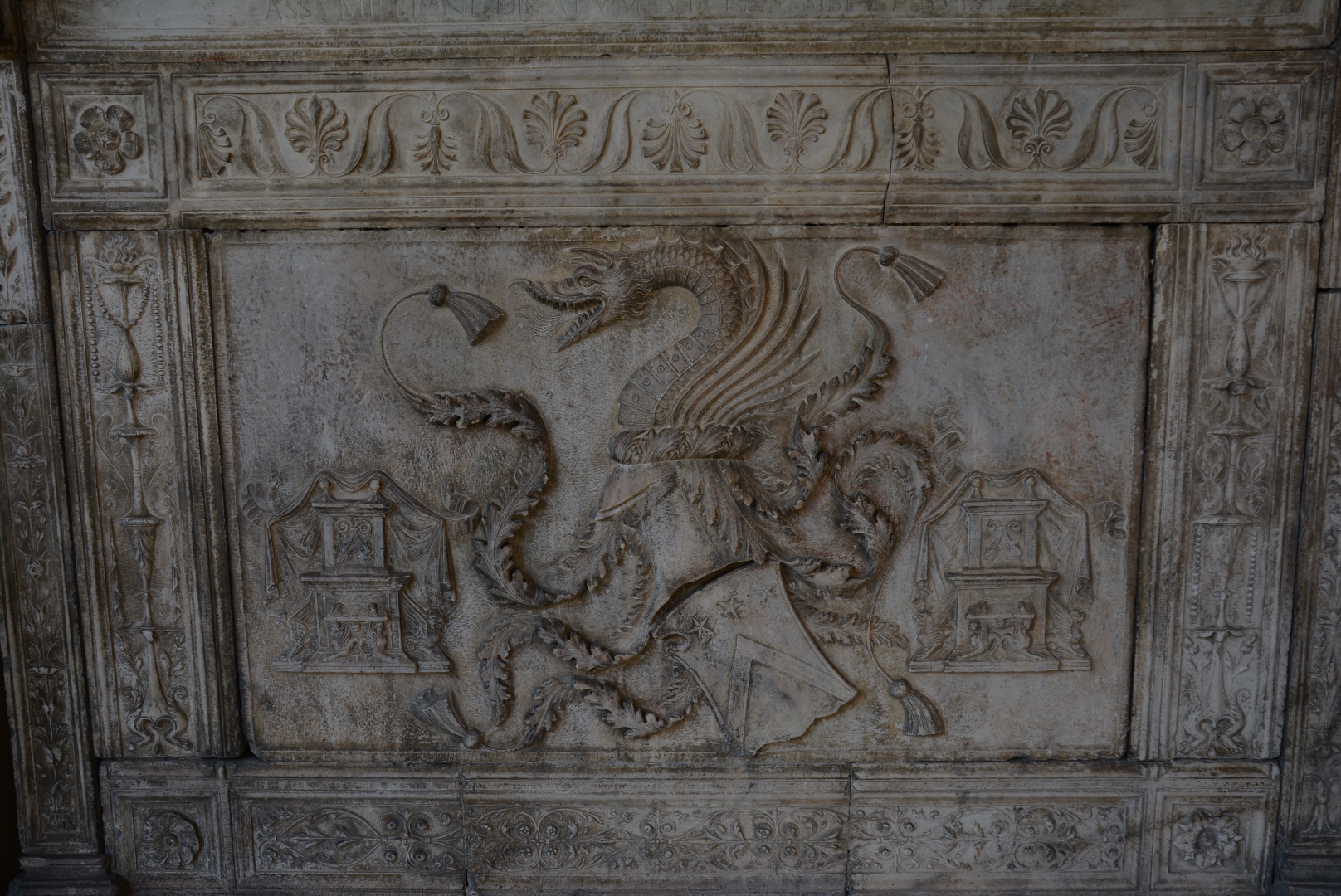 [GALERIA] Szczątki ekskomunikowanego Drakuli spoczywają w… kościele?!