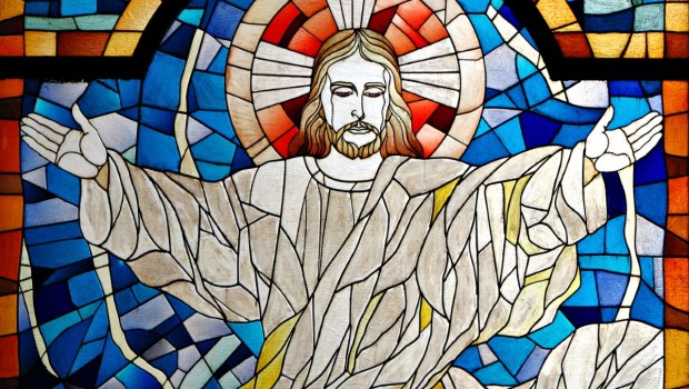 Jezus Chrystus na witrażu