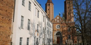 Przemocowy katecheta z Makowa Maz. ukarany przez biskupa