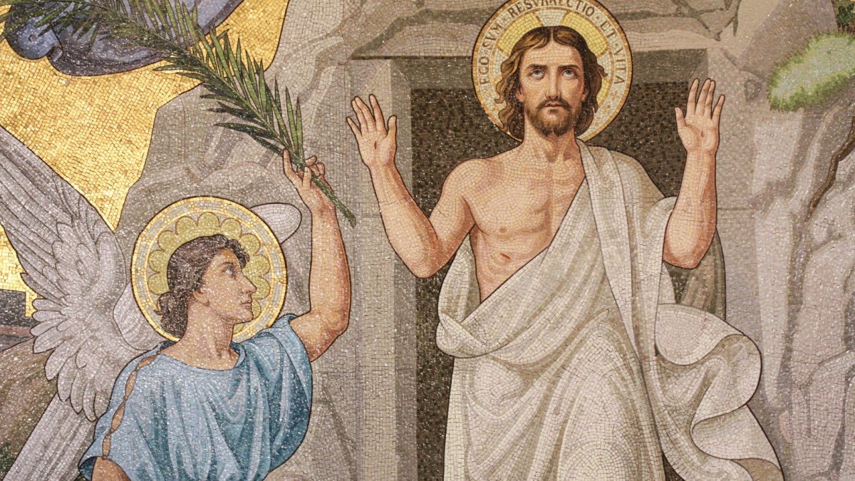 Chrystus po zmartwychwstaniu wychodzi z grobu