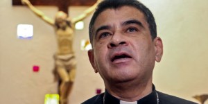 Więziony biskup z Nikaragui nominowany do Pokojowej Nagrody Nobla